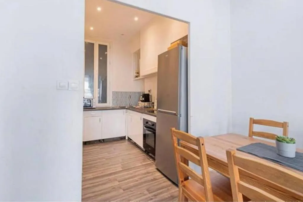 Bel Appartement T3 - 2 Chambres - Republique Marseille